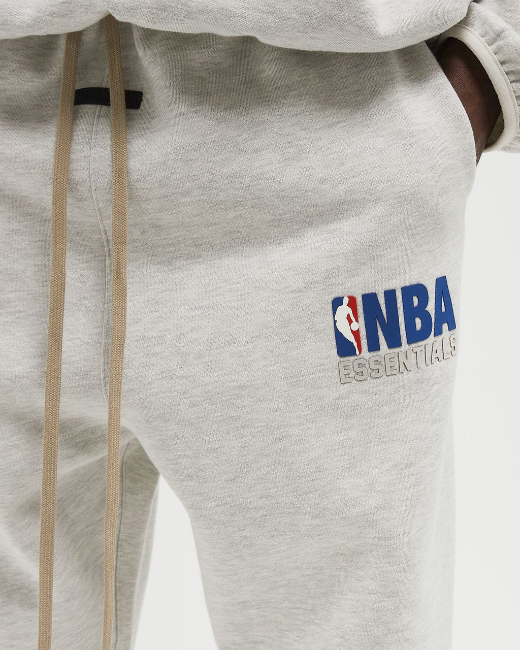 Fear of God EssentialsRELAXED SWEATPANTS - NBA - Light Heather