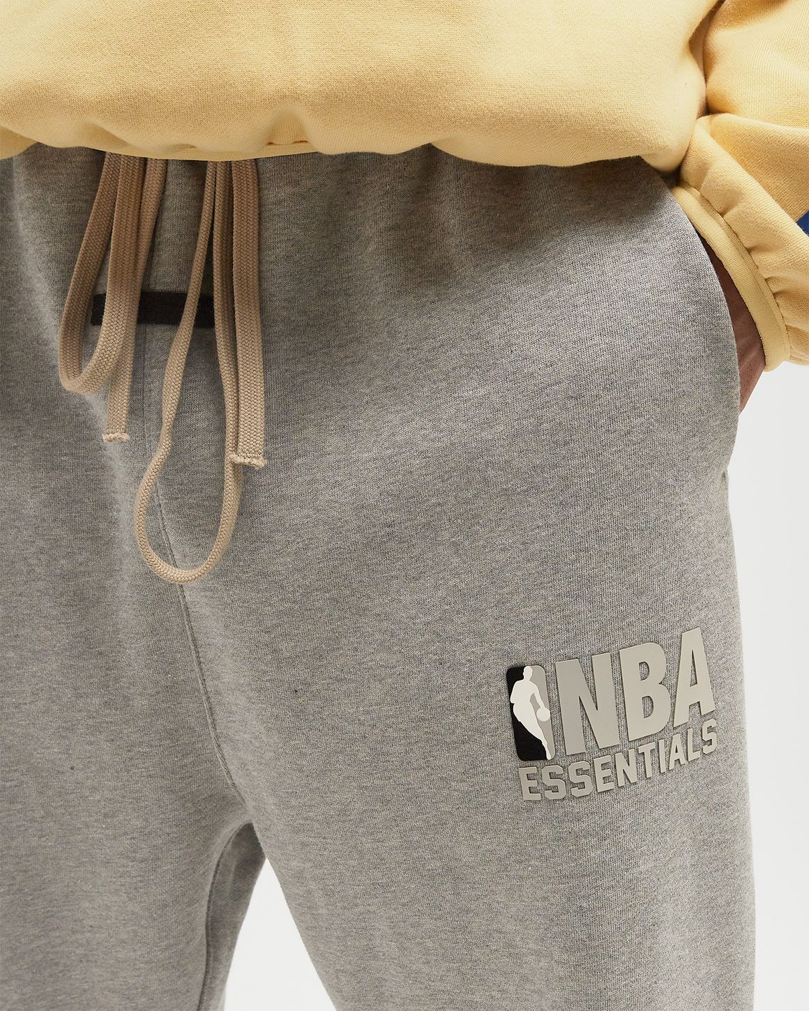 Fear of God EssentialsRELAXED SWEATPANTS - NBA - Warm Heather